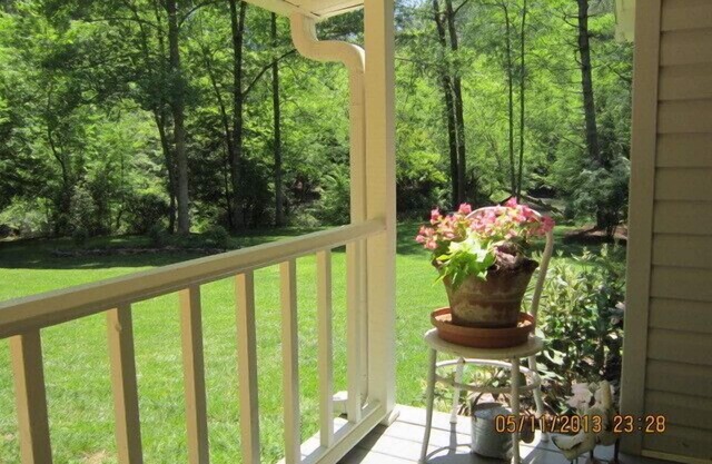 Riverfront Cottage en el Chestatee con leña gratis enero y febrero