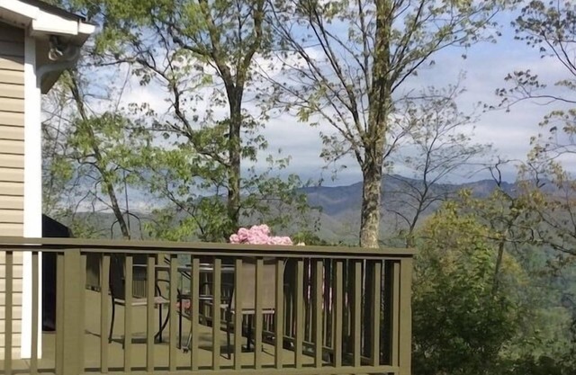 Encantadora casa de campo en bálsamo, espectacular vista a la montaña, impecable, muy privado