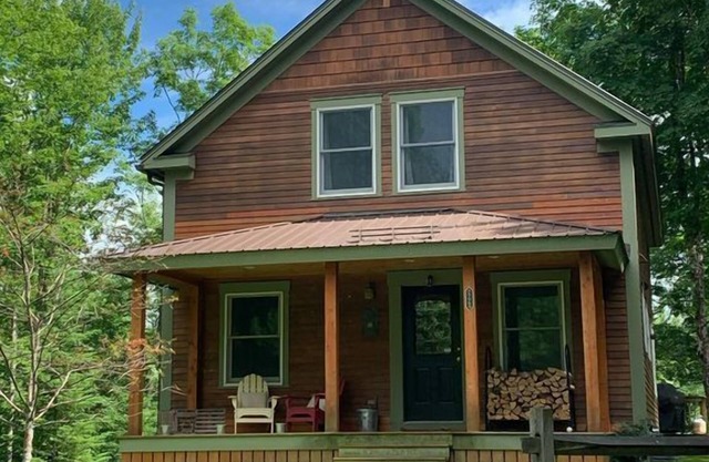 Tranquil Sterling Valley New Englander A solo 3. 2 millas de Main Street Stowe