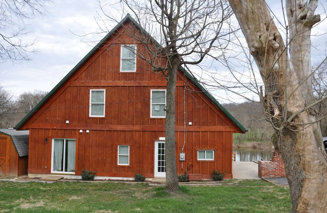 Estudio privado en el río Monocacy. Capacidad para 4 personas, 1 baño completo, cocina básica