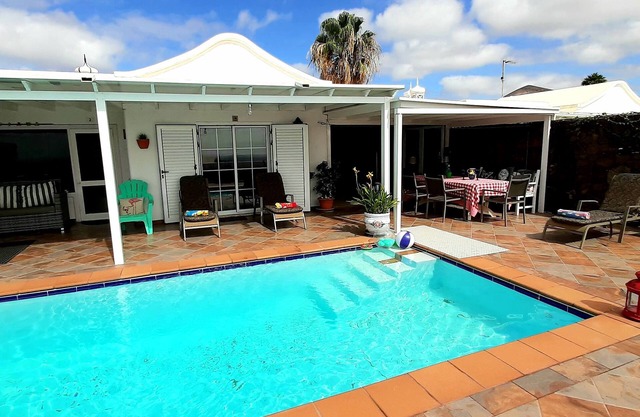 VILLA PRIVADA+PISCINA WIFI GRATUITO, TOALLAS DE PISCINA Y PAQUETE DE BIENVENIDA.