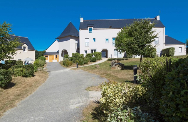 Profitez des Vacances Relaxantes | Piscine + Sauna