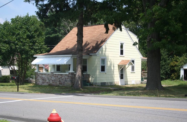 Happy Valley Cottage