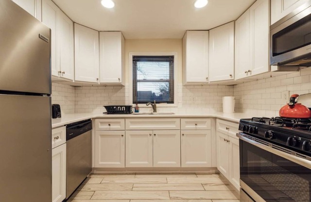 ✨PVT APT✨ Prof. Cleaned/Sanitized w/ ✔✔✔Amenities