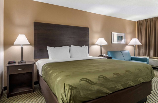 Quality Inn McDonough Atlanta South