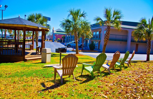 Quality Inn & Suites Macon North