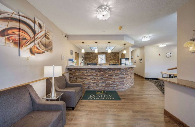 Quality Inn & Suites South