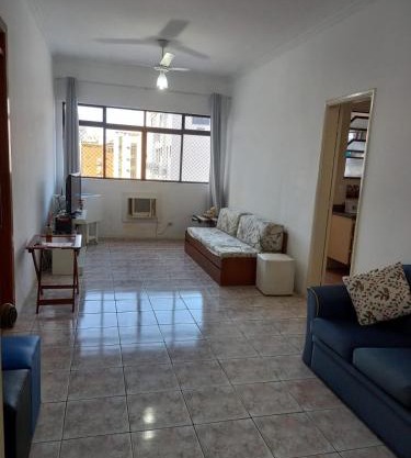 Quarto e sala Boqueirão quadra da praia