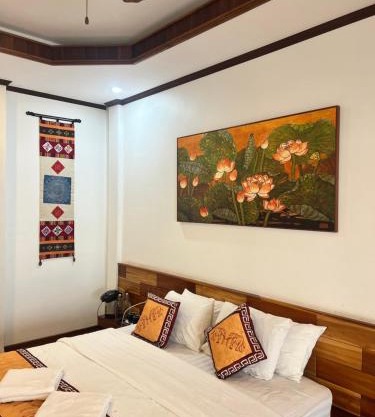 Queen Hotel