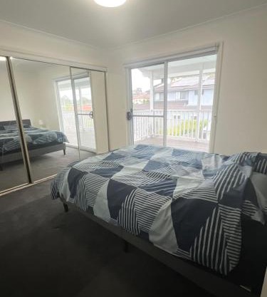 Queen Room with Private Balcony - SW4