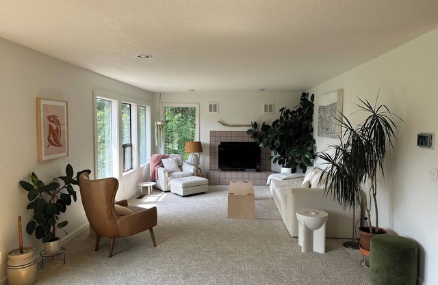Quiet, Remote Workplace for Working Professionals