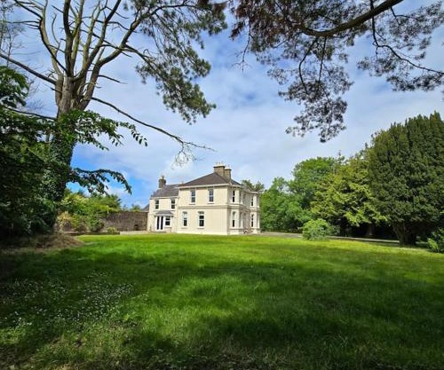 Quilly Farm House - North Coast - Entire House, near Castlerock, Coleraine, Beach walks, countrywalks, golf courses