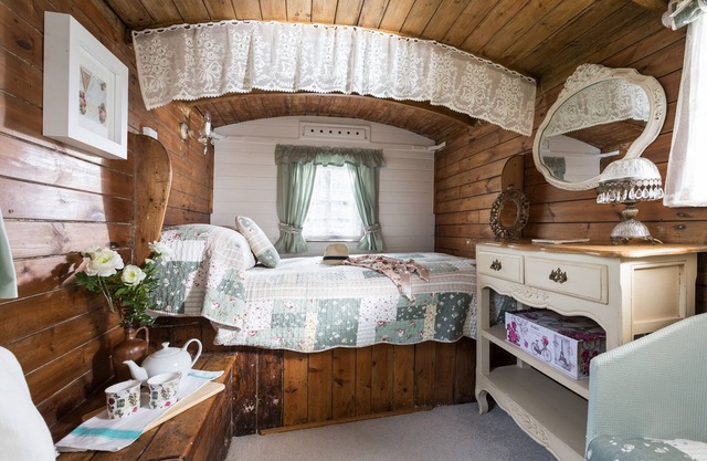 casa peculiar con dormitorios cabaña de pastores románticas 'y el jardín muy cerca de Padstow