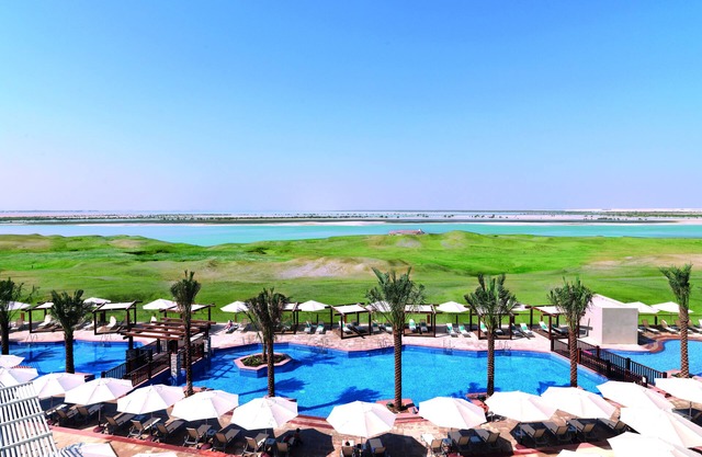 Radisson Blu Hotel, Abu Dhabi Yas Island