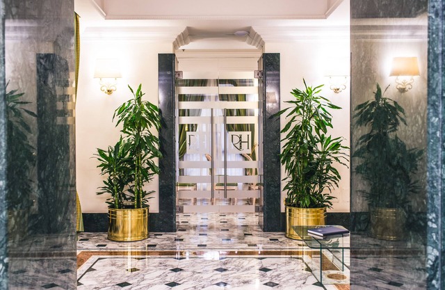 Raeli Hotel Regio