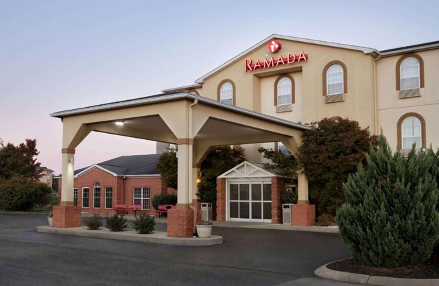Ramada by Wyndham Elizabethtown