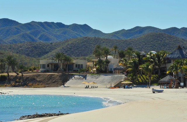 Villa Rancho de Costa: impresionante finca frente al mar, dos villas en la Bahía de los Sueños