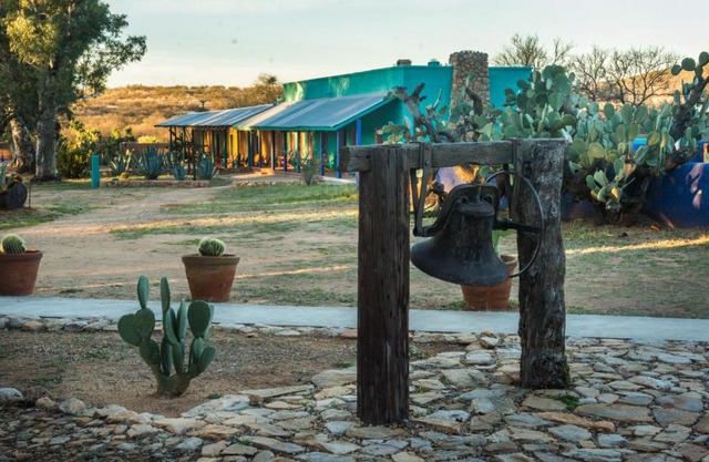 Rancho de la Osa Guest Ranch