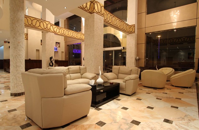 Raoum Inn Hail