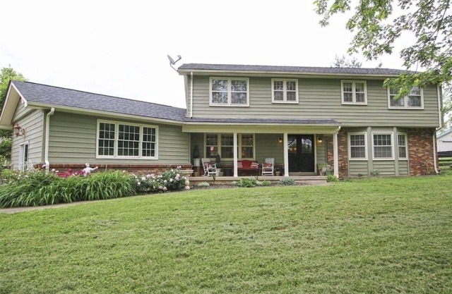 Rodeado de encanto rural! 5 BR A solo 8 millas de Keeneland y el aeropuerto BG
