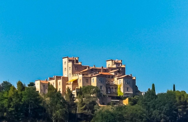 REAL EXPERIENCE IN PROVENCE...