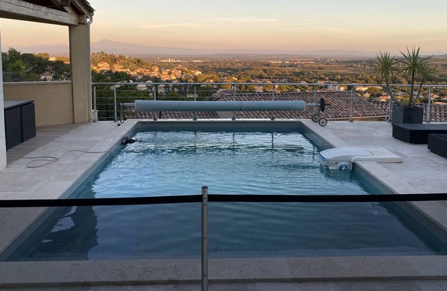 Recent villa in Laudun with stunning views of Mont Ventoux