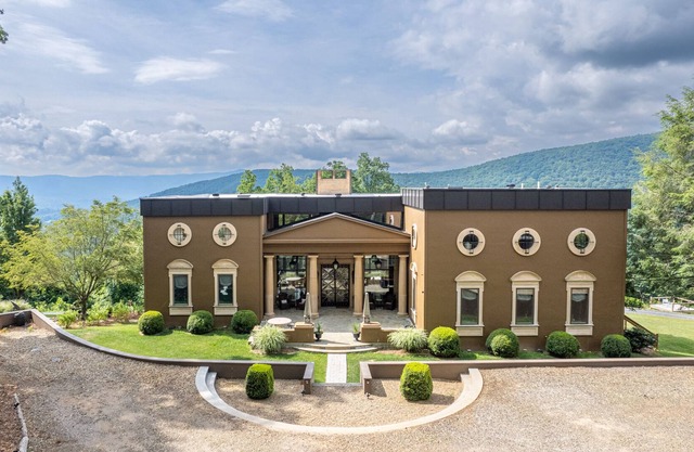Redstone Mansion LLC, Luxury Living