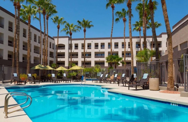 Relax at This Phoenix Gem – Free Shuttle, Refreshing Pool & Trails Nearby