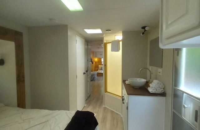 RELAX, NO EXTRA FEES for pets or cleaning. LUXURY Glamping in the woods!