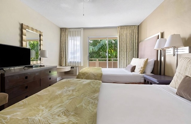 Relaxation Retreat: Unwind in Tranquility! 2 Amazing View Suites w/ Balcony | Spa