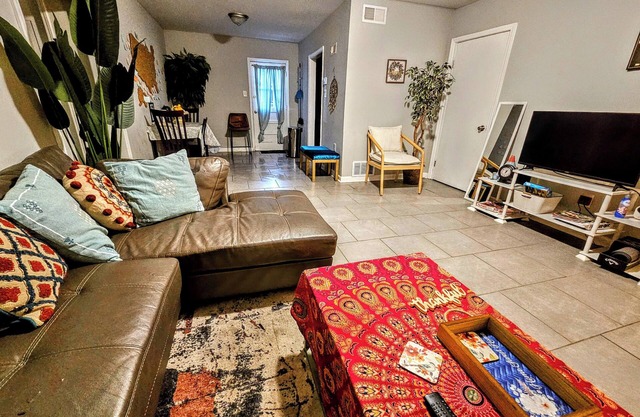● Relaxing Memphis Hideout ● ♡ Near Downtown ♡!! - Family Friendly