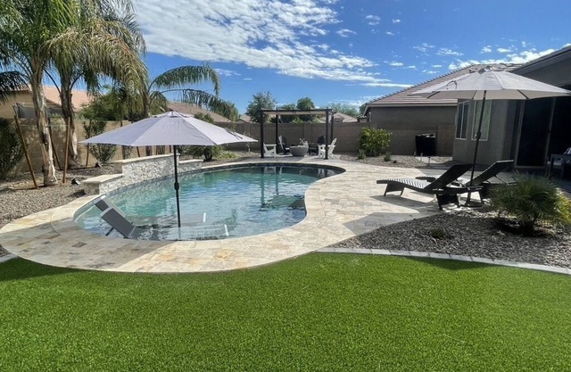 Relaxing Retreat w/ Heated Pool, near Golf, Hiking, Sports Stadiums and more…