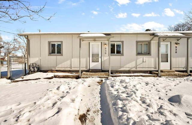 Renovated 2/1 in Golden Close to I-70/Foothills