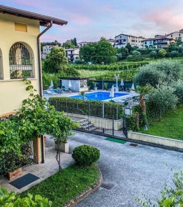 Residence Garda Valtenesi