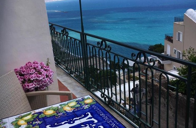 Residence Mareluna - Amalfi Coast
