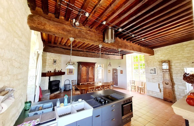 Residencia, viñedos, piscina natural, cerca de Bergerac Dordogne Périgord