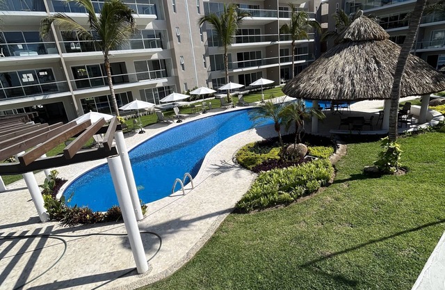Residencial Familiar con jacuzzi exclusivo y playa privada!