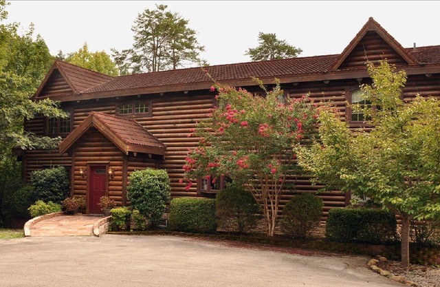 Respite Lodge junto al río Tennessee