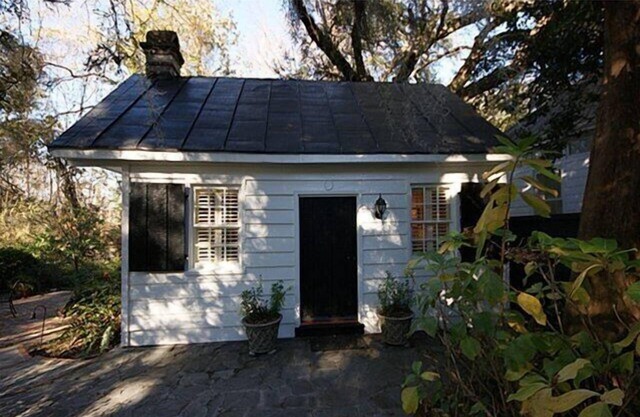 Restaurada dependencias de servicio para 1812 casa en el corazón del distrito histórico