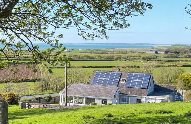 Alojamiento de 3 habitaciones en Pontllyfni, cerca de Caernarfon