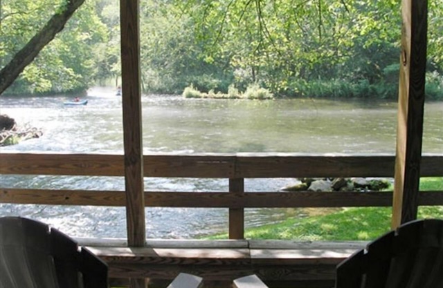 Cabaña del río En el río Nantahala, a minutos de NOC