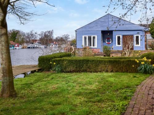 Riverside Retreat