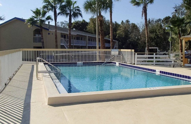Rodeway Inn Leesburg Chain of Lakes