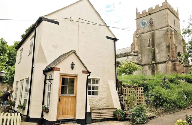 Casa romántica y apartada. Hermosos paseos, campo y pub fabuloso en la puerta