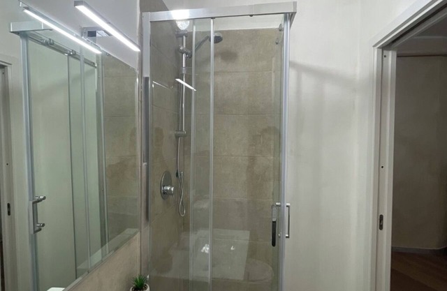 Romoli Rooms and Suites - Silver Room