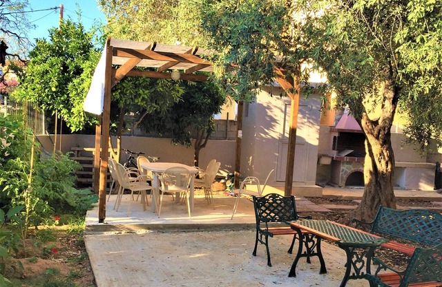 Room in Studio - Beautiful Bedroom for 3 People in Limenaria, Only 5 Minutes Away From Center