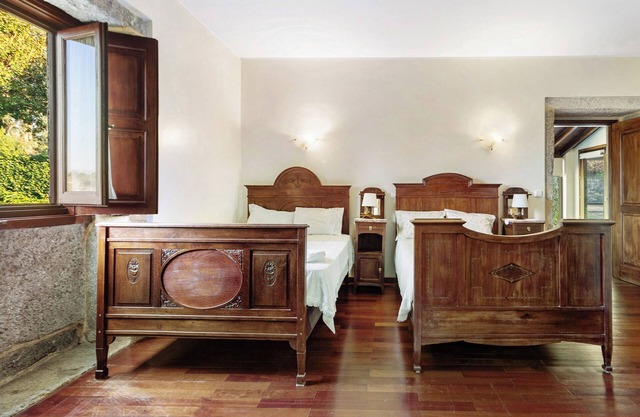 Habitación 'Quarto 2 - Quinta Da Ataíde' con vistas a la montaña, piscina compartida y Wi-Fi
