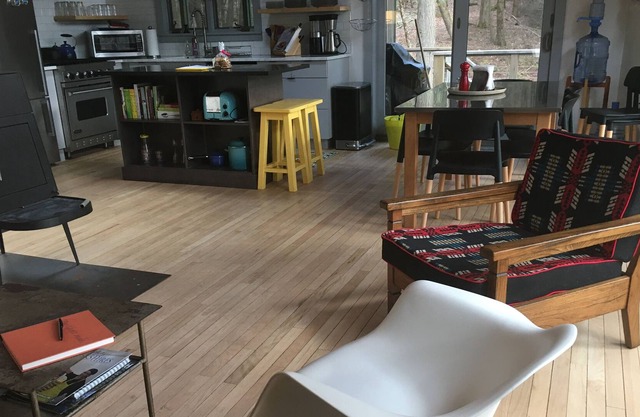 Lujo moderno en Berkshires. Ideal para familias, admite perros.
