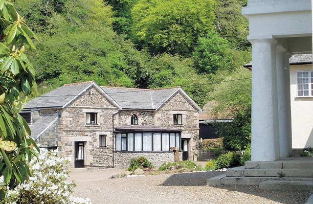 Rosecraddoc Manor - Stable