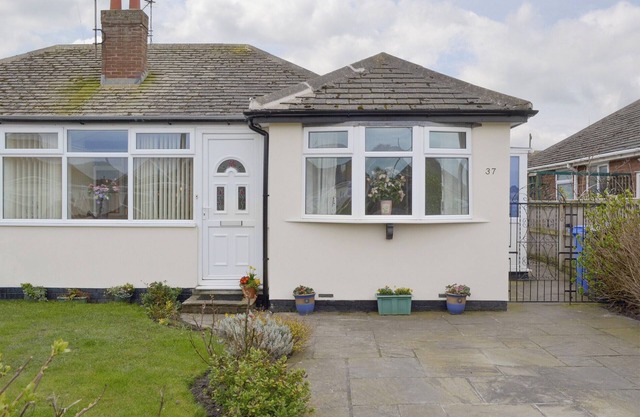 Rossall Beach Cottage